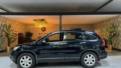 Zwart (metallic) Gebruikt 2008 Honda CR-V Elegance SUV | € 6.990 (Eerlijke prijs)