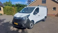 Gebruikt 2015 Opel Vivaro Sport Van | € 2.950 (Eerlijke prijs)