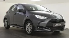 Grijs Gebruikt 2024 Toyota Yaris Hatchback | € 23.899 (Eerlijke prijs)