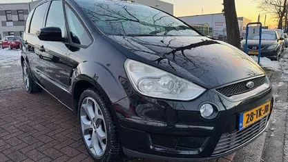 Zwart Gebruikt 2006 Ford S-MAX Titanium MPV | € 2.850 (Eerlijke prijs)