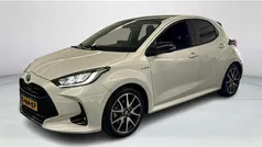 Wit Gebruikt 2021 Toyota Yaris Hybrid Executive Hatchback | € 20.900 (Goede deal)
