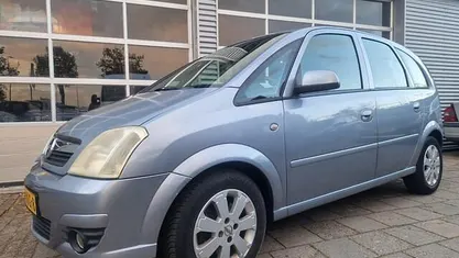 Gebruikt 2009 Opel Meriva MPV | € 2.249 (Eerlijke prijs)
