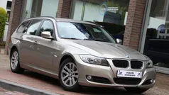 Bruin Gebruikt 2012 BMW 318 Executive Stationwagen | € 7.950 (Eerlijke prijs)