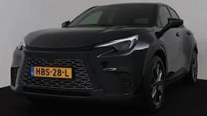 Occasion 2025 Lexus LBX SUV | € 37.945 (Goede deal)