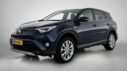 Gebruikt 2018 Toyota RAV4 Hybrid Executive SUV | € 26.945 (Eerlijke prijs)