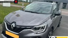 Grijs, metallic lak Gebruikt 2023 Renault Captur Techno SUV | € 26.445 (Eerlijke prijs)