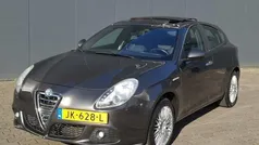 Grijs Gebruikt 2011 Alfa Romeo Giulietta Distinctive Hatchback | € 6.150 (Goede deal)