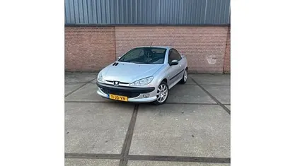 Occasion Peugeot 206 CC 136 PK (100 kW) 2002 Cabriolet