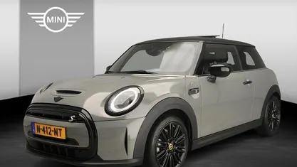 Grijs Occasion 2021 Mini Cooper SE Hatchback | € 20.900 (Eerlijke prijs)