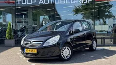 Gebruikt 2009 Opel Corsa Selection Hatchback | € 1.890 (Eerlijke prijs)