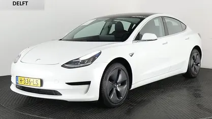 Occasion Tesla Model 3 Standard Range 239 kW (325 PK) 2020 Sedan