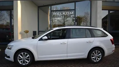 Occasion 2017 Skoda Octavia Stationwagen | € 9.499 (Goede deal)