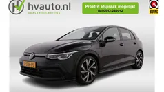 Zwart Gebruikt 2024 VW Golf VIII R-line Hatchback | € 34.695 (Eerlijke prijs)