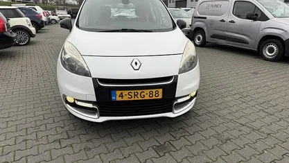 Occasion Renault Scénic III Privilege 110 PK (80 kW) 2013 Wit MPV