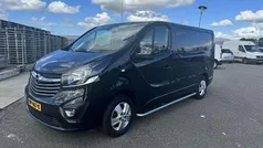 Zwart Gebruikt 2015 Opel Vivaro Edition Van | € 7.950 (Eerlijke prijs)