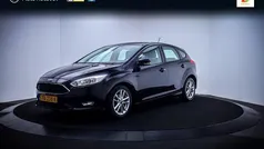 Zwart Gebruikt 2018 Ford Focus Hatchback | € 10.750 (Eerlijke prijs)