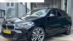Zwart Gebruikt 2021 BMW X2 Executive SUV | € 33.949 (Eerlijke prijs)