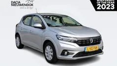 Gris highland kqa Gebruikt 2021 Dacia Sandero Comfort Hatchback | € 15.895 (Goede deal)