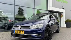 Blauw Gebruikt 2019 VW Golf VII Highline Hatchback | € 19.995 (Eerlijke prijs)