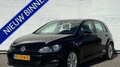 Zwart Gebruikt 2016 VW Golf VII Hatchback | € 13.900 (Eerlijke prijs)
