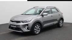 Grijs Gebruikt 2024 Kia Stonic SUV | € 25.400 (Eerlijke prijs)