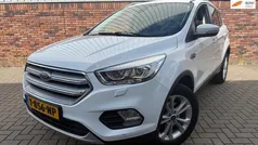 Wit Gebruikt 2018 Ford Kuga Titanium SUV | € 18.950 (Eerlijke prijs)