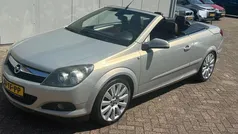 Gebruikt 2006 Opel Astra Cabriolet Cosmo Cabriolet | € 2.950 (Eerlijke prijs)
