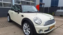 Wit Gebruikt 2009 Mini Cooper Hatchback | € 4.650 (Eerlijke prijs)