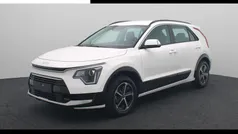 Wit Nieuw 2025 Kia Niro SUV | € 34.740 (Goede deal)