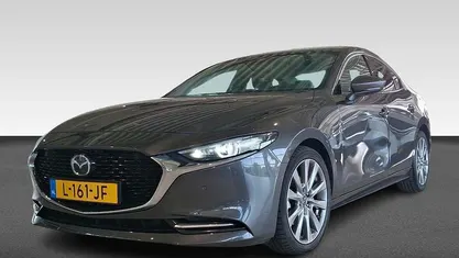 Grijs Gebruikt 2021 Mazda 3 Luxury Sedan | € 20.725 (Eerlijke prijs)