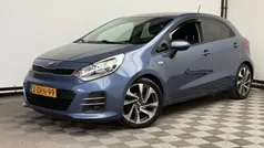 Blauw Gebruikt 2015 Kia Rio Hatchback | € 6.975 (Eerlijke prijs)