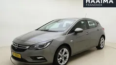 Bruin Gebruikt 2016 Opel Astra Innovation Hatchback | € 14.945 (Eerlijke prijs)