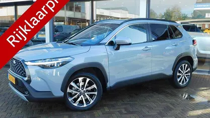 Occasion 2024 Toyota Corolla Cross Style SUV | € 32.450 (Eerlijke prijs)