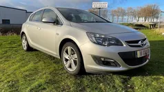 Grijs Gebruikt 2013 Opel Astra Cosmo Hatchback | € 5.395 (Eerlijke prijs)