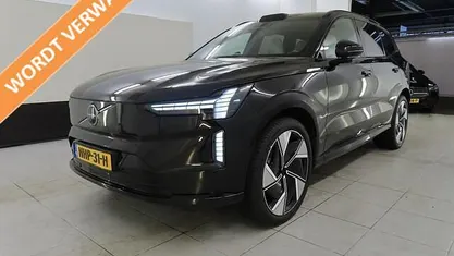 Gebruikt 2025 Volvo EX90 Performance SUV | € 79.950 (Goede deal)