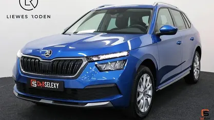 Blauw (metallic) Gebruikt 2023 Skoda Kamiq Style SUV | € 24.950 (Eerlijke prijs)