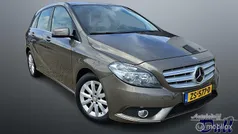 Grijs Gebruikt 2013 Mercedes B180 MPV | € 11.450 (Eerlijke prijs)