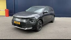 Grijs Gebruikt 2024 Kia e-Niro SUV | € 32.900 (Eerlijke prijs)