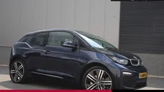 Blauw Gebruikt 2019 BMW i3 Executive Hatchback | € 19.935 (Eerlijke prijs)