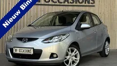 Grijs, metallic lak Gebruikt 2008 Mazda 2 Hatchback | € 3.940 (Eerlijke prijs)