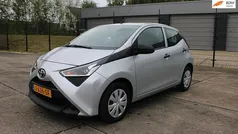 Gebruikt 2020 Toyota Aygo Hatchback | € 9.950 (Eerlijke prijs)