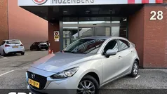 Zilver Gebruikt 2022 Mazda 2 Comfort Hatchback | € 15.945 (Goede deal)