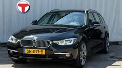 Zwart Gebruikt 2018 BMW 318 Luxury Line Stationwagen | € 18.950 (Eerlijke prijs)