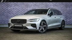 Gebruikt 2021 Volvo V60 R-Design Stationwagen | € 29.399 (Eerlijke prijs)