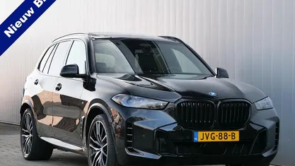 Occasion BMW X5 M Sport 490 PK (360 kW) 2026 Zwart SUV