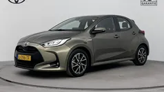 Groen Gebruikt 2020 Toyota Yaris Hybrid Edition Hatchback | € 19.995 (Eerlijke prijs)
