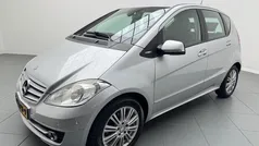 Grijs Gebruikt 2010 Mercedes A170 Elegance MPV | € 3.250 (Eerlijke prijs)