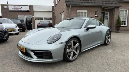 Occasion Porsche 911 Carrera 4S Edition 452 PK (332 kW) 2022 Grijs, metallic lak Coupé