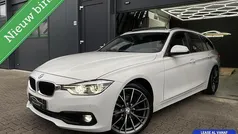 Wit Gebruikt 2016 BMW 320 M Sport Stationwagen | € 13.999 (Eerlijke prijs)