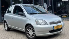 Grijs Gebruikt 1999 Toyota Yaris Sol Hatchback | € 999 (Eerlijke prijs)